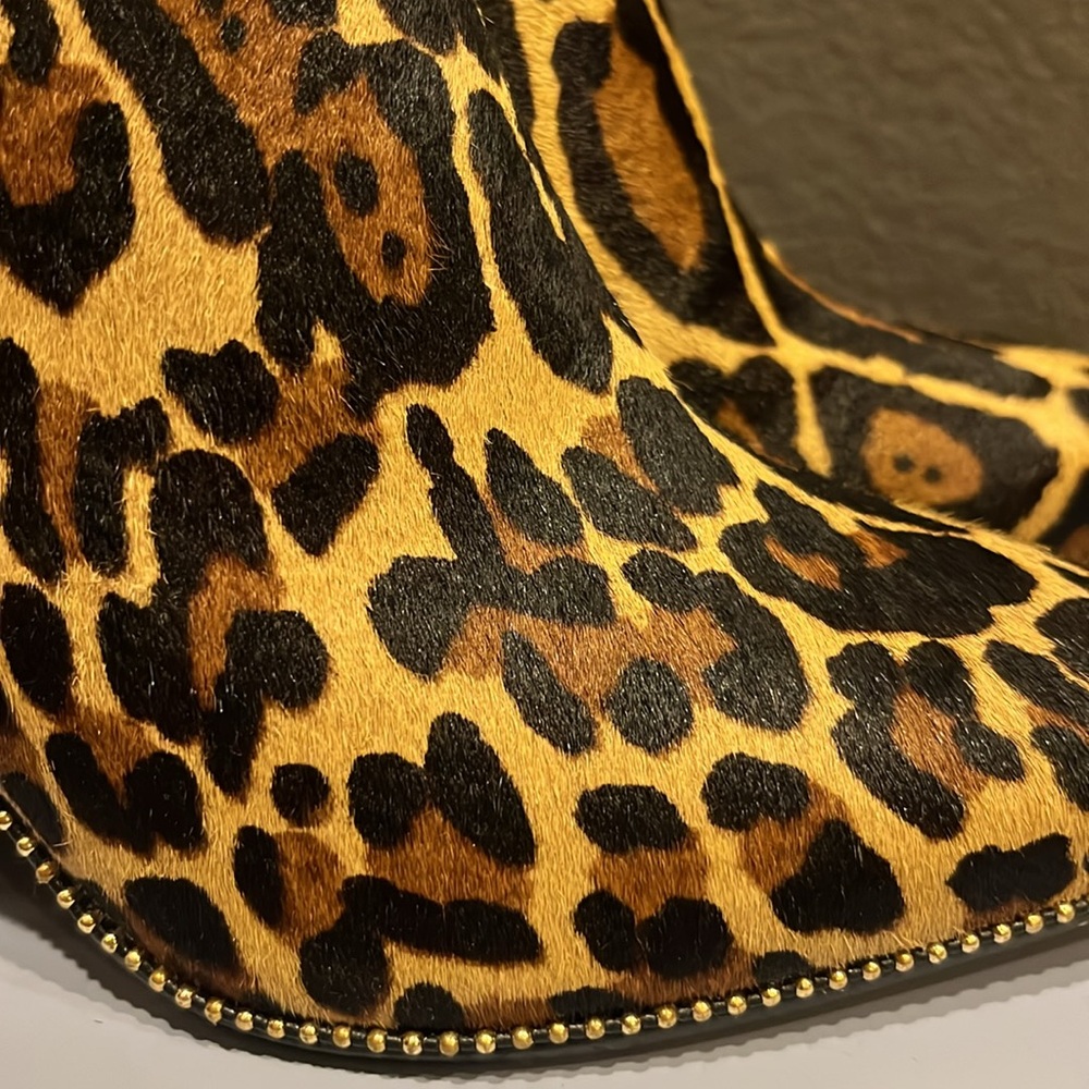 New Antonio Melanie Leopard Print calf hair Ankle Booties slip on - Picture 5 of 9